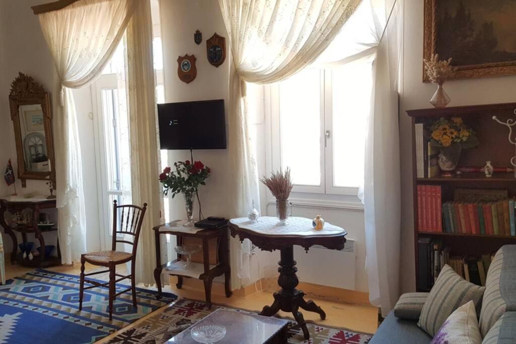 Apartament Mansion Alexandri Hydra  Zewnętrze zdjęcie